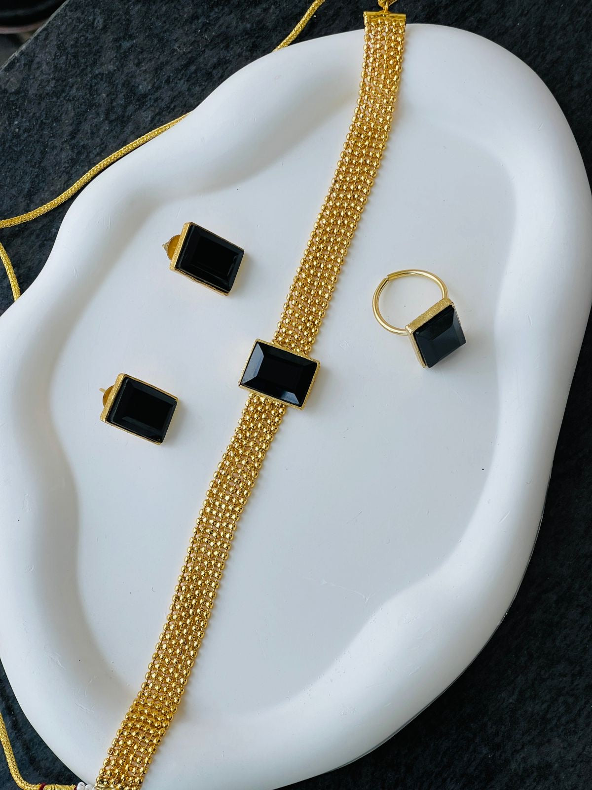 Premium Brass Black Stone with Ring – Mannat Jewelz