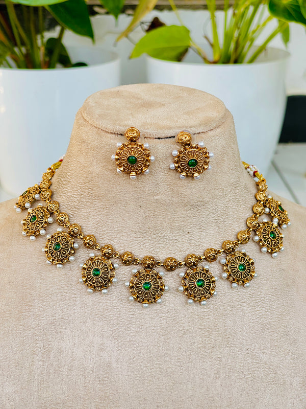 Green Flower Necklace