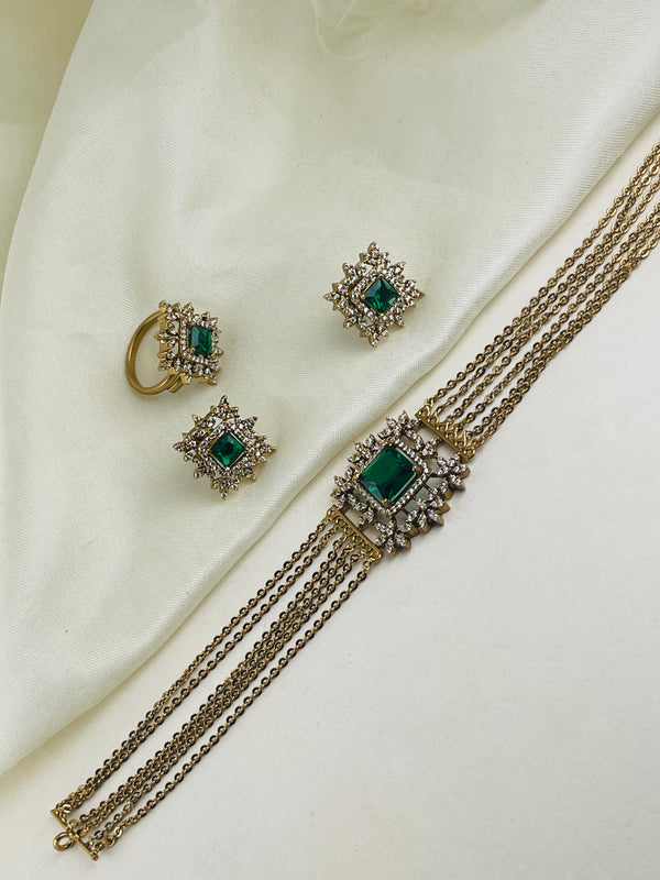 Emerald Premium Chocker WITH RING