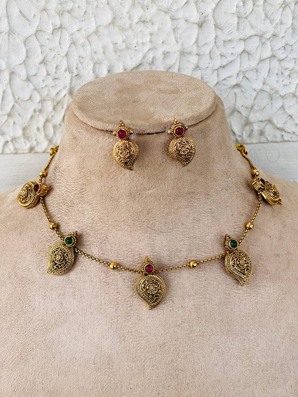 Maanga Gold Beads Necklace