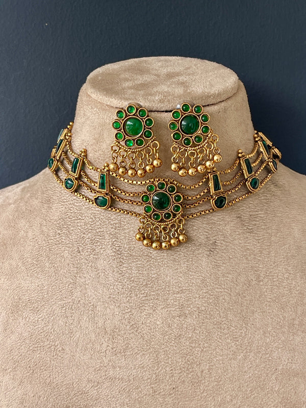 Anitique Gold Emerald Palaka Necklace