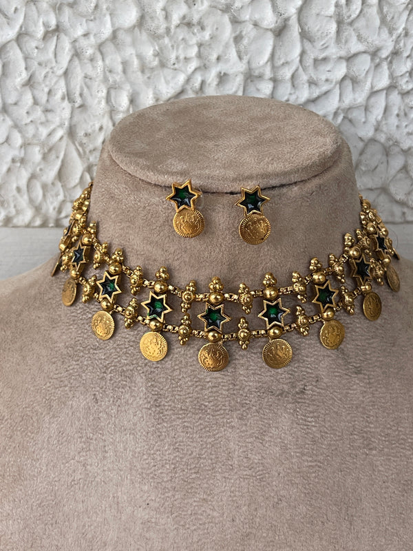 Emerald Star Coin Chocker