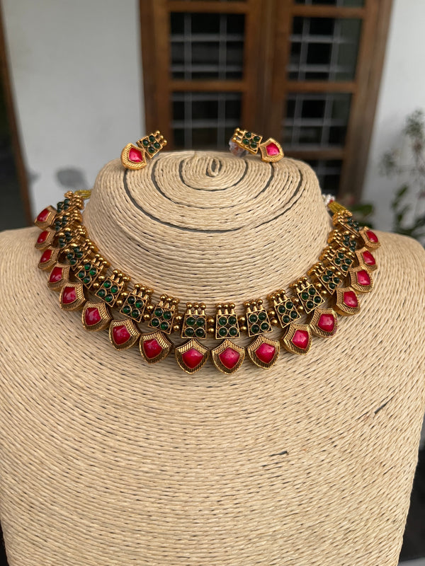 Rani Pink Palakka Necklace