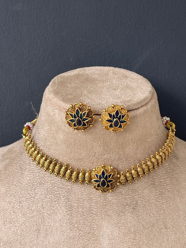 Blue Lotus Gold Chocker