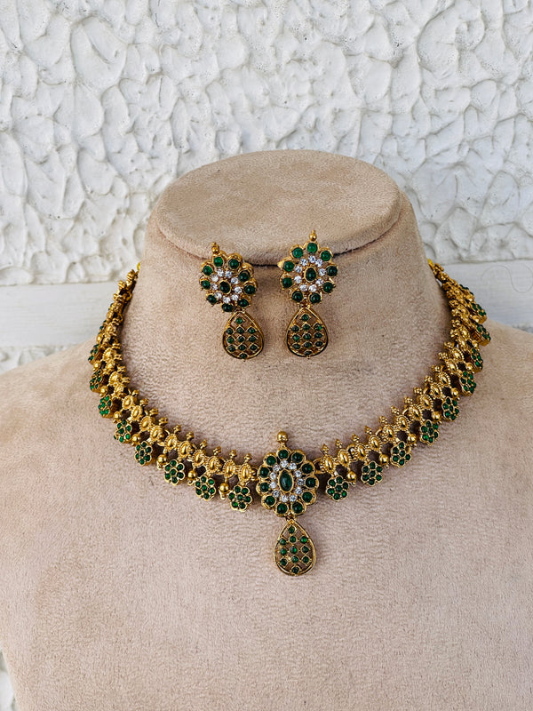 Emerald Stone Gold Necklace