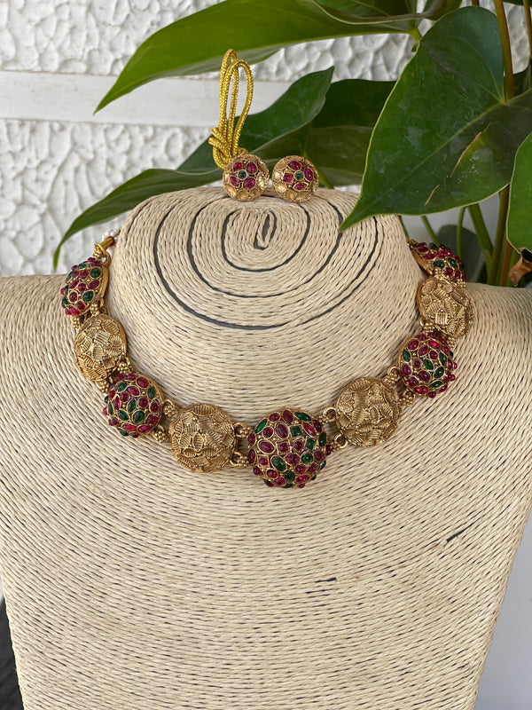 Unique statememt Necklace
