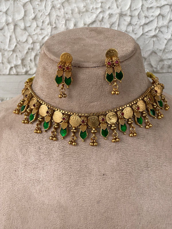 Emerald Gold Coin Chocker