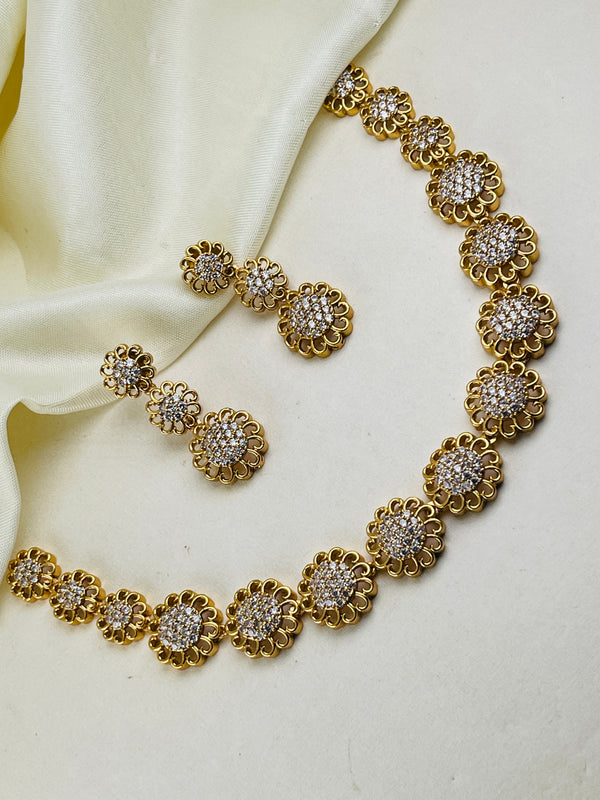 Premium Quality Flower Diamond Statement