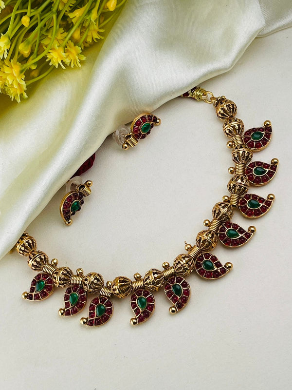 Antique Emerald Ruby Mango Necklace