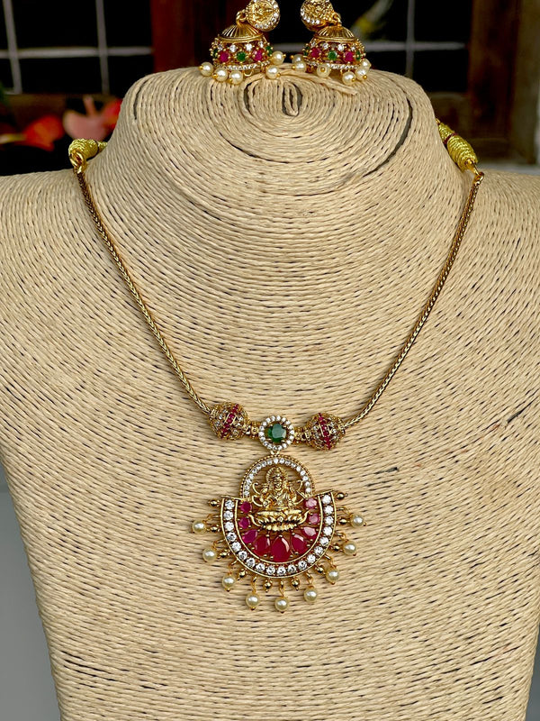 Premim Diamond Goddess Statement Necklace