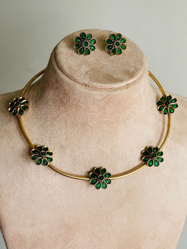 Emerald Round String Necklace