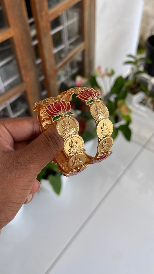 Multi Color Lotus Coin Bangle (2.6 SIZE)