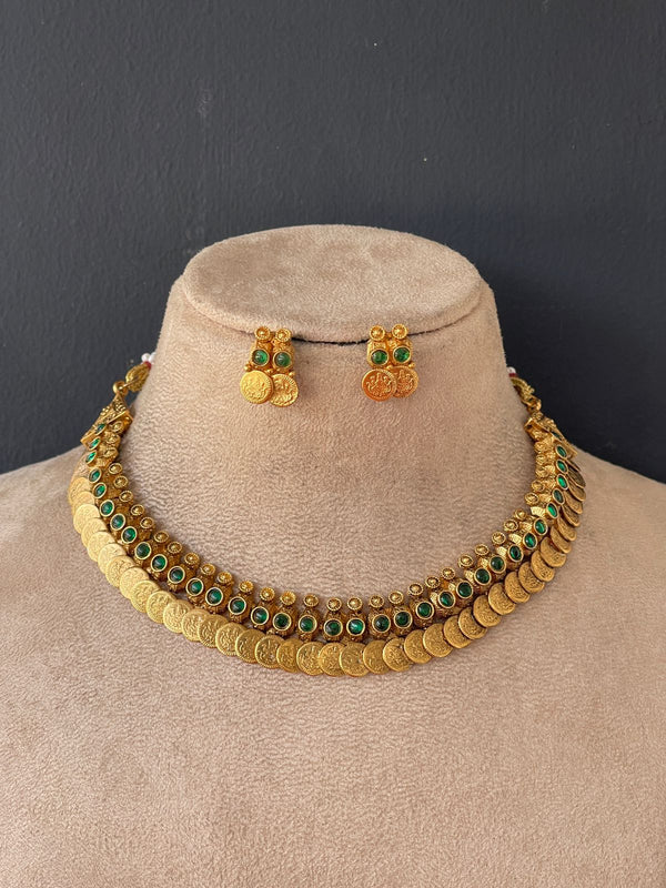 Emerald  Coin Chocker