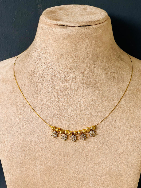 Invisible Diamond Flower Necklace