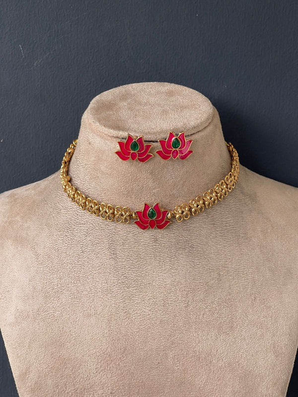 Rani Pink Lotus Gold Chocker