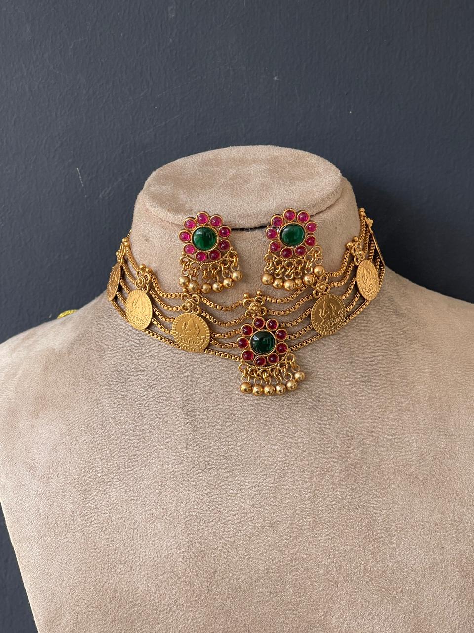 Ruby Emerald Flower And Coin Chocker – Mannat Jewelz