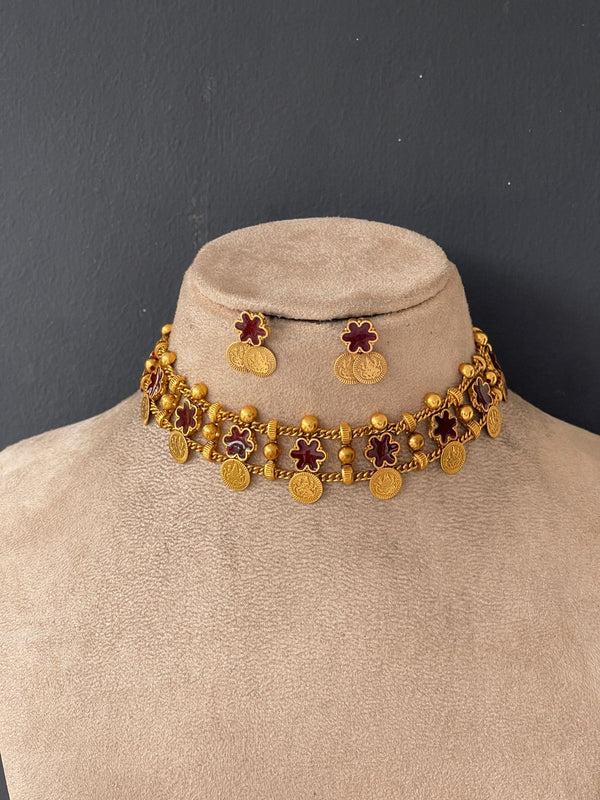 Meroon Flower Coin Chocker