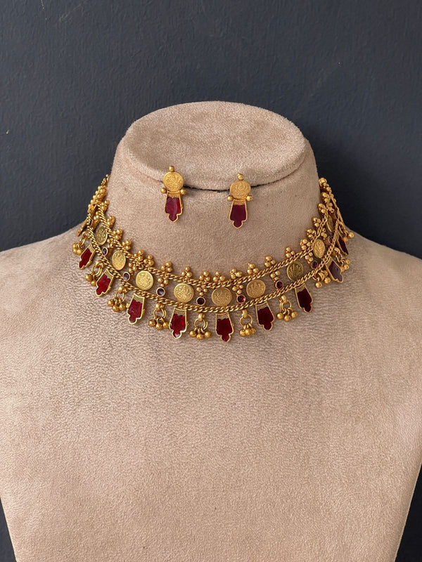 Ruby Palakka  Coin Chocker