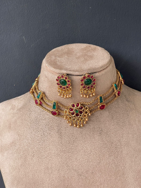 Multi Color Flower Chocker